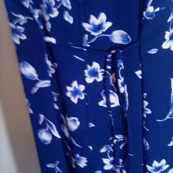 Kathy Lee Collection Long Dark Blue with White Flowers Dress... - Picture 5 of 7
